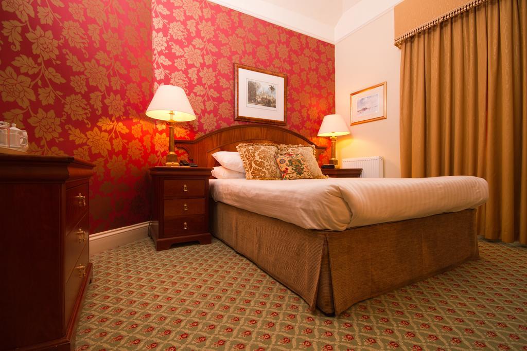 Stuart House Hotel คิงส์ลินน์ ภายนอก รูปภาพ