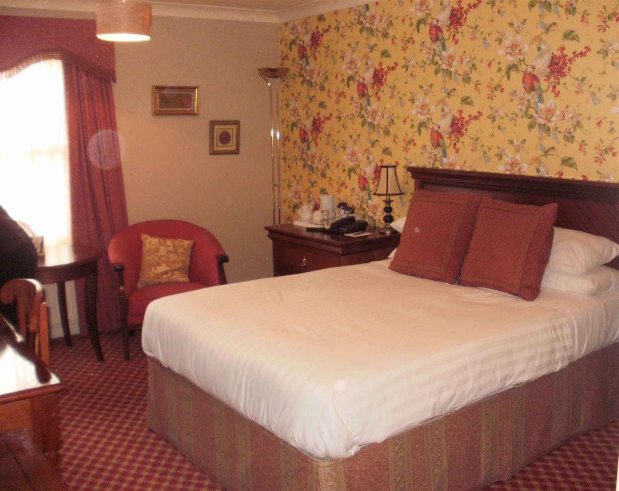 Stuart House Hotel คิงส์ลินน์ ภายนอก รูปภาพ