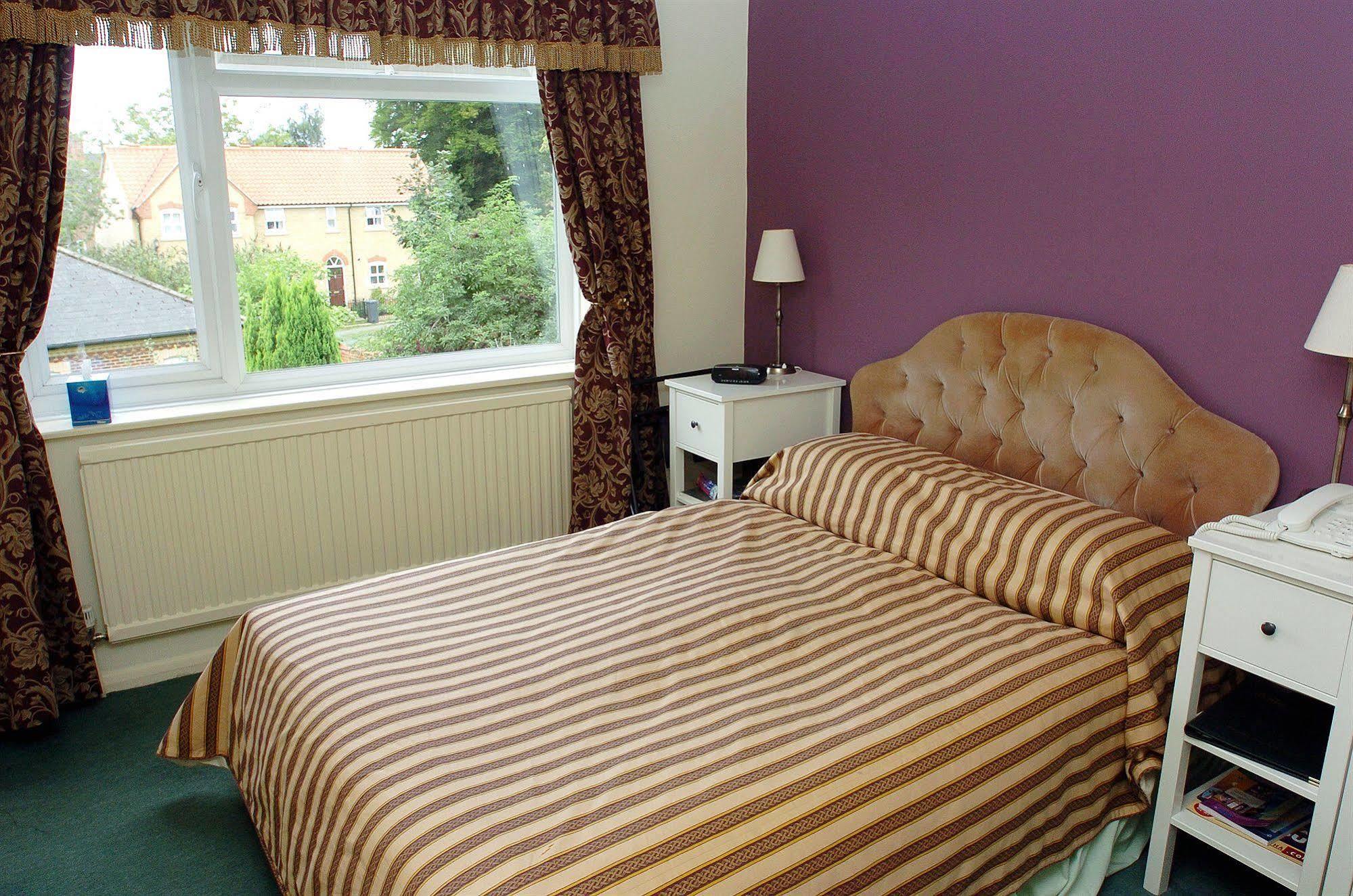 Stuart House Hotel คิงส์ลินน์ ภายนอก รูปภาพ
